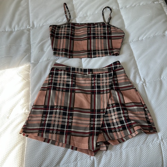 CUTE PLAID SKORT SET - Picture 2 of 2